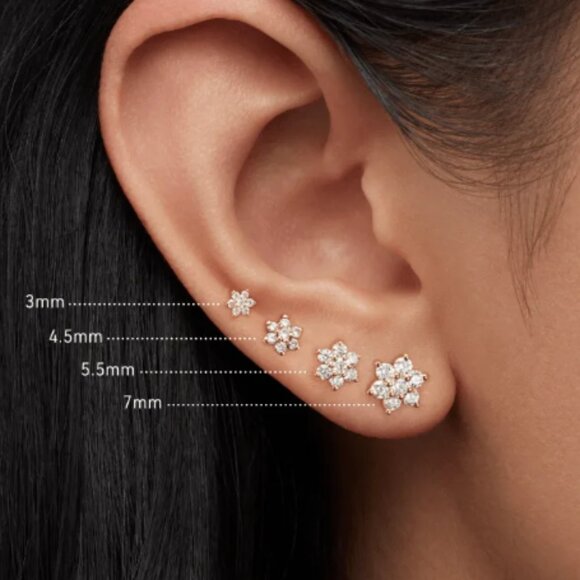 ***SOLD*** Diamond Flower Threaded Stud Earring Rose Gold 4.5mm MSRP $610 - Picture 6 of 9